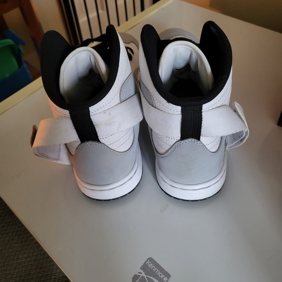 COPY - Jordan KO 23s - Picture 3 of 9